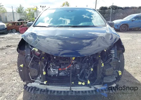 2024 Toyota Sienna Woodland Edition из США, поврежденный, VIN 5TDCSKFC0RS114286